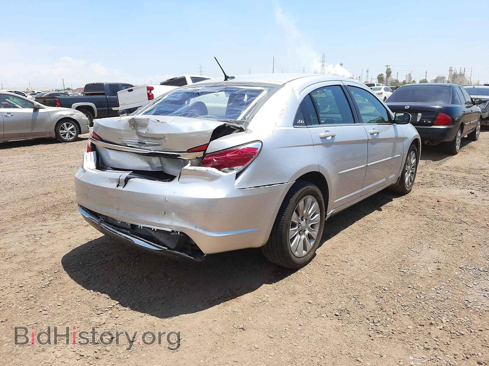 2012 CHRYSLER 200 - VIN: 1C3CCBAB8CN191372 - Фото 4