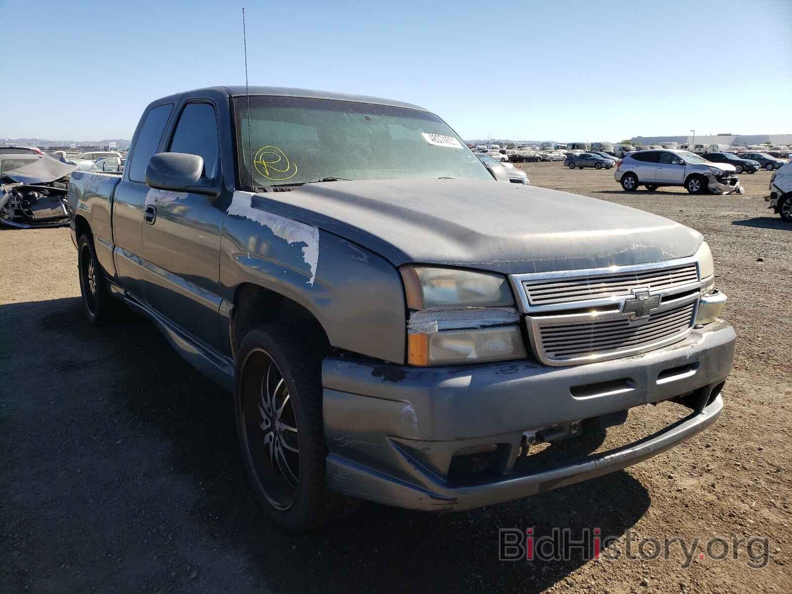 Photo 1GCEC19V76Z225618 - CHEVROLET SILVERADO 2006