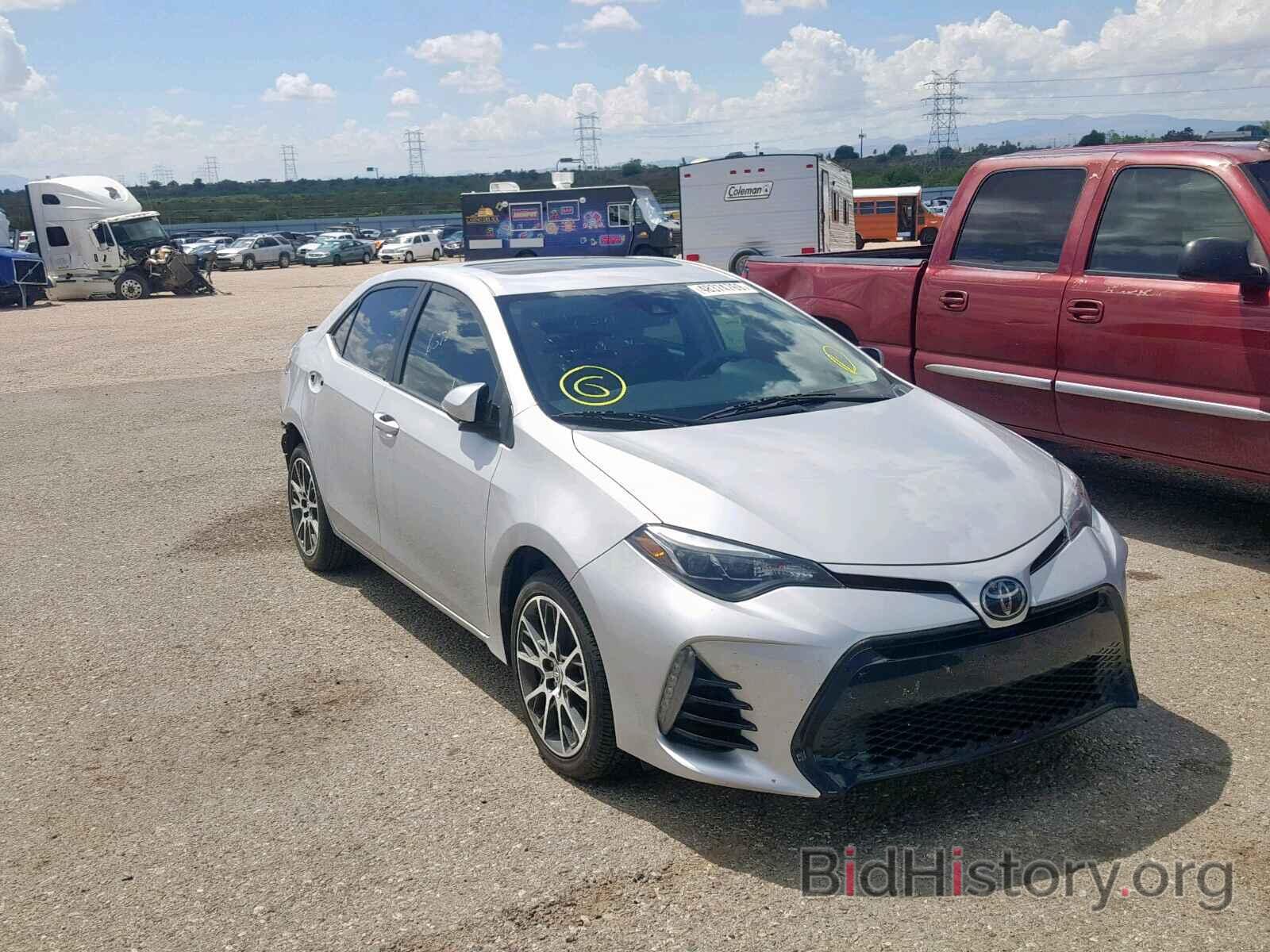 Photo 5YFBURHE6HP606180 - TOYOTA COROLLA 2017