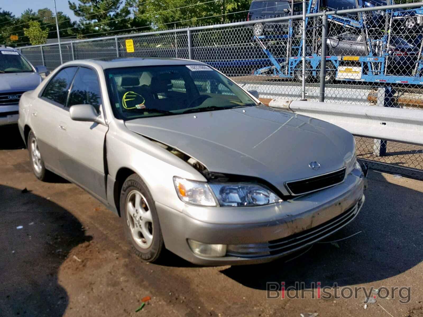 Photo JT8BF28GXW0110761 - LEXUS ES300 1998