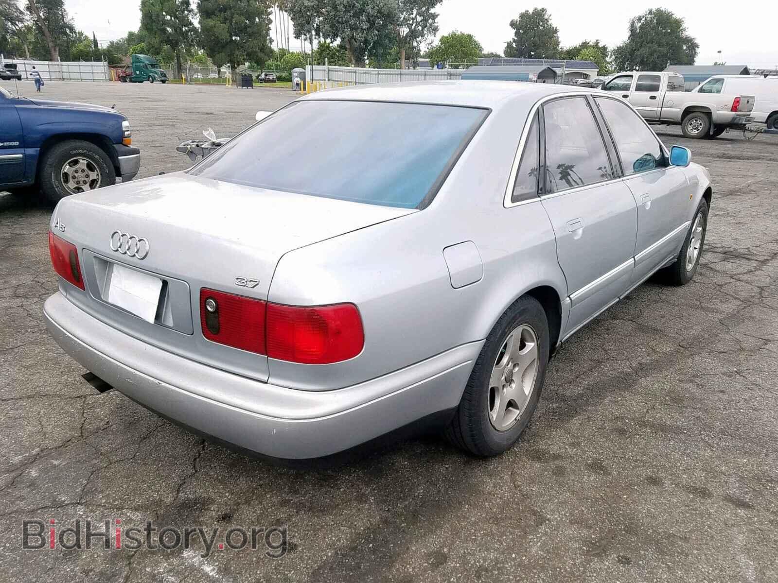 1997 AUDI A8 - VIN: WAUAF84D9VN001668 - Фото 4