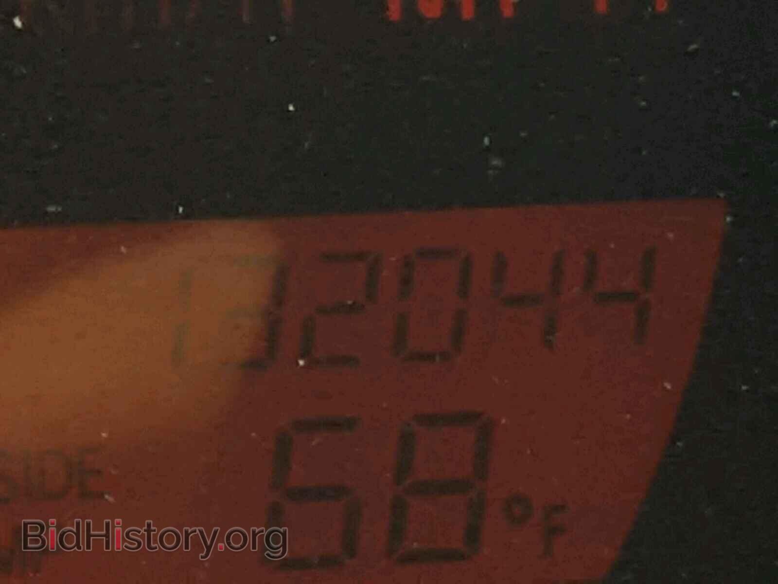 2003 TOYOTA COROLLA - VIN: 2T1KR32E43C030637 - Фото 8