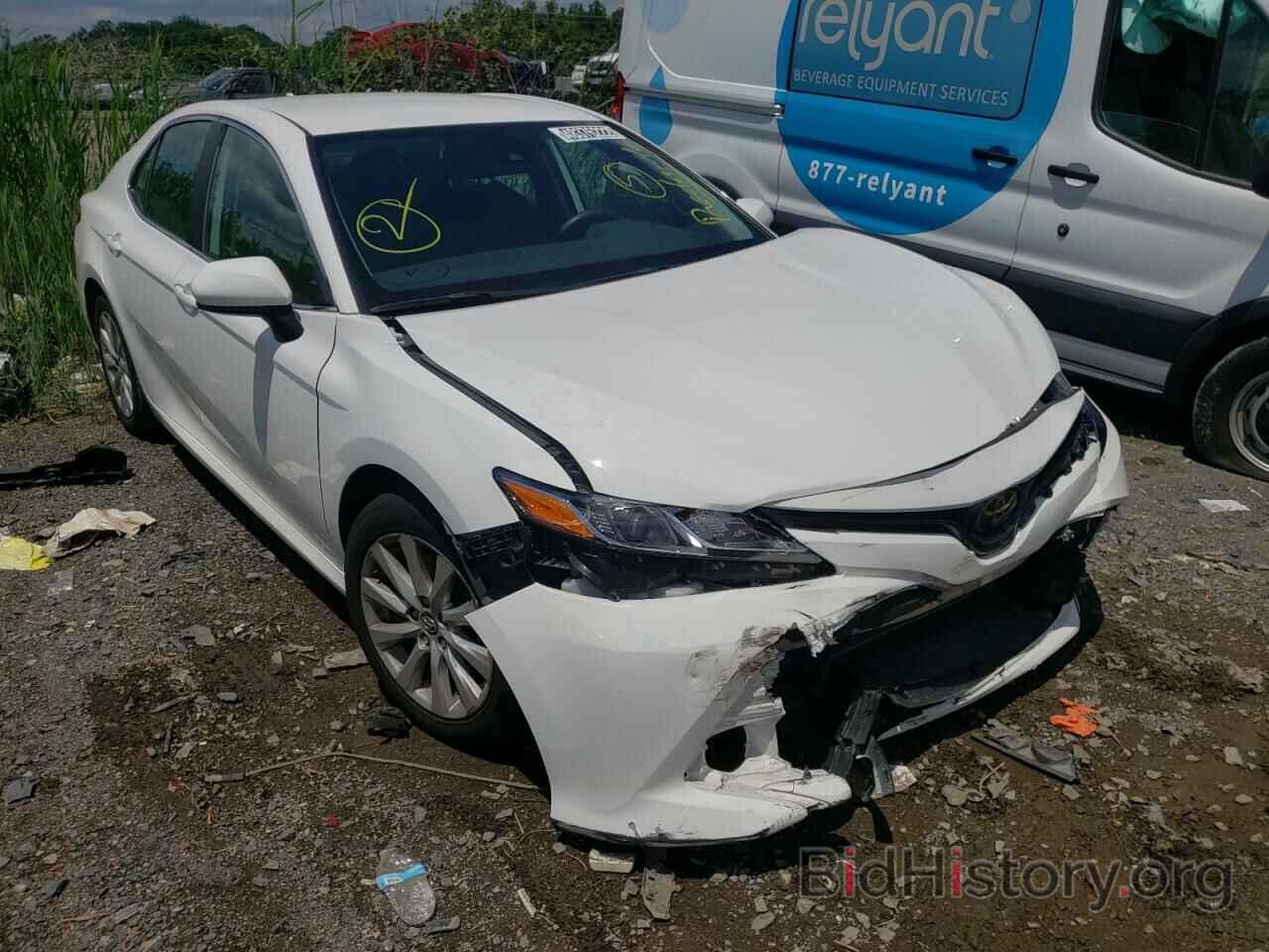 Photo 4T1B11HK5KU243392 - TOYOTA CAMRY 2019