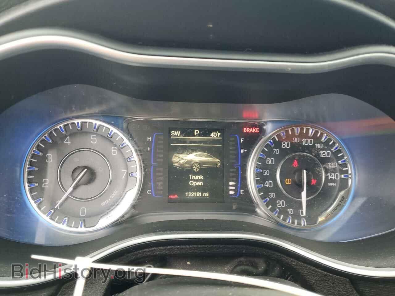 2015 CHRYSLER 200 - VIN: 1C3CCCAB0FN688510 - Фото 9