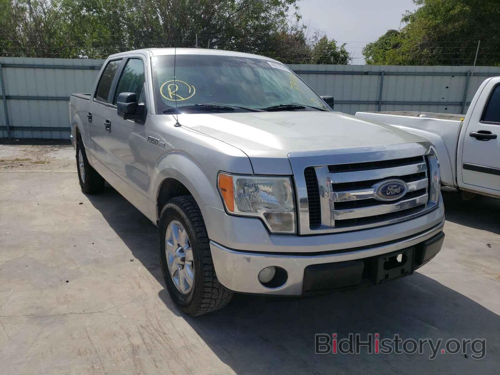 Photo 1FTFW1CF5BFB71454 - FORD F150 2011