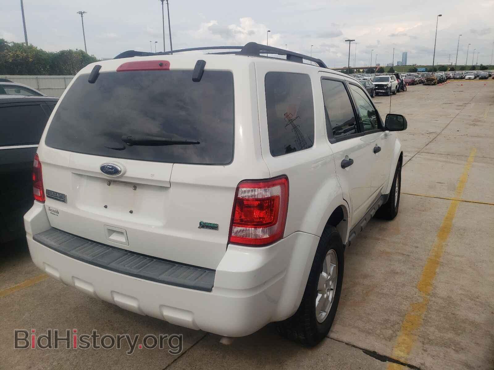 2011 FORD ESCAPE - VIN: 1FMCU0DGXBKB23848 - Фото 4