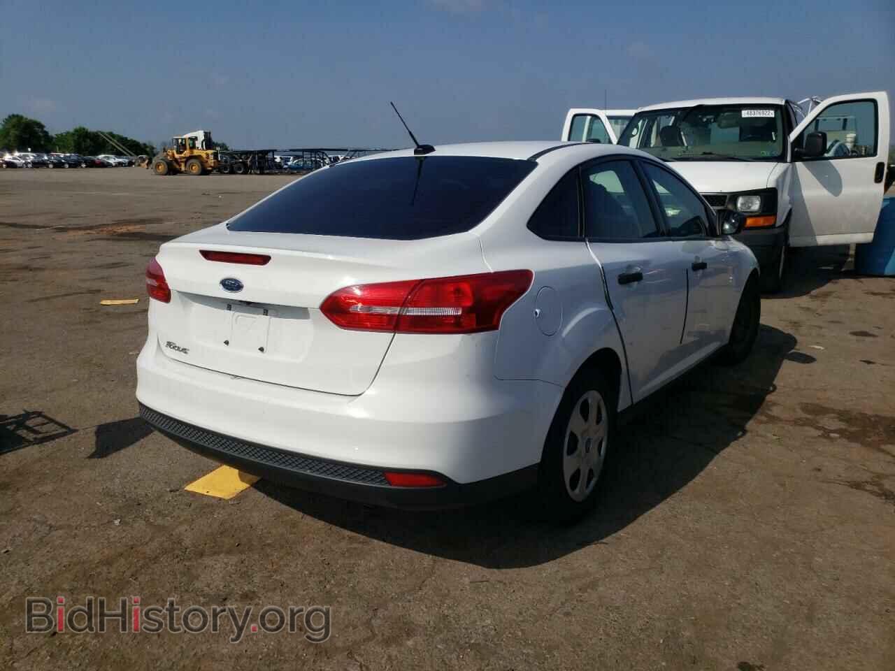 2017 FORD FOCUS - VIN: 1FADP3E24HL312220 - Photo 4