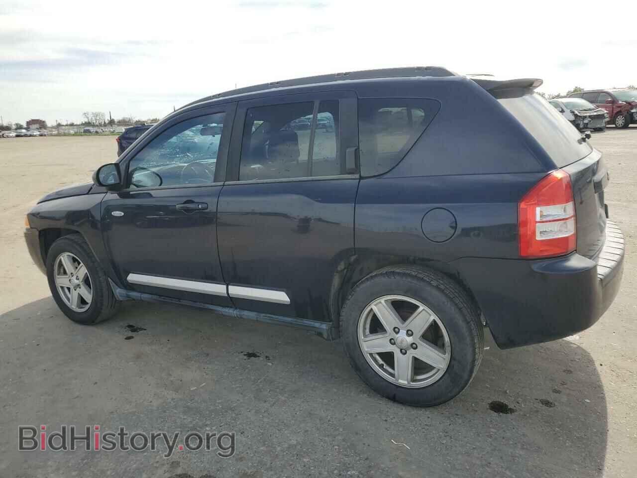 2010 JEEP COMPASS - VIN: 1J4NT1FA7AD647308 - Фото 2