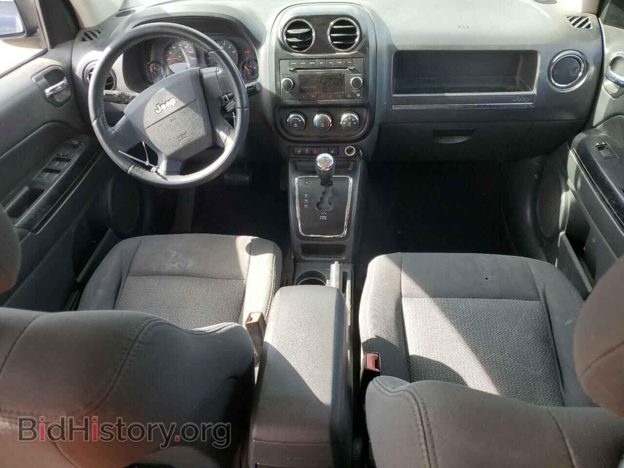 2010 JEEP COMPASS - VIN: 1J4NT1FA7AD647308 - Фото 8