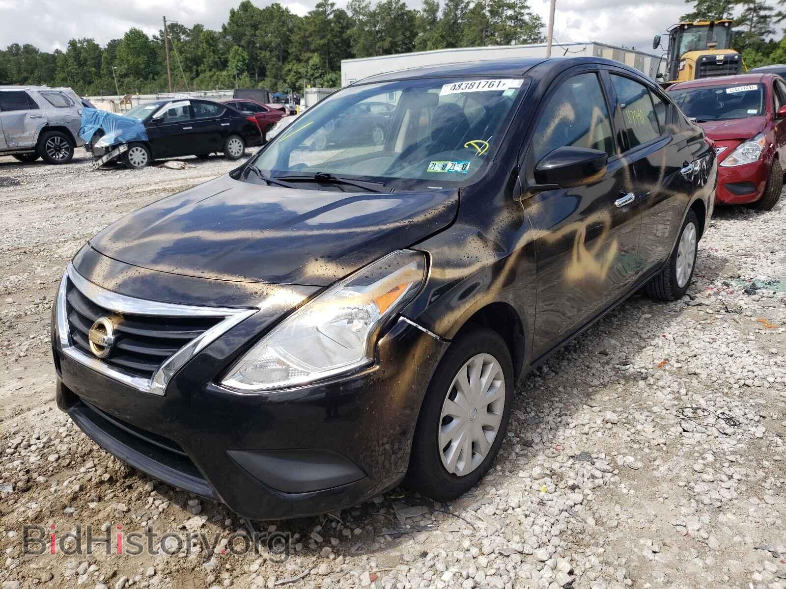2017 NISSAN VERSA - VIN: 3N1CN7AP3HL812882 - Фото 2