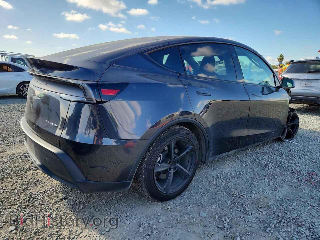 2026 TESLA MODEL Y - VIN: 7SAYGDEE8TF372575 - Фото 3