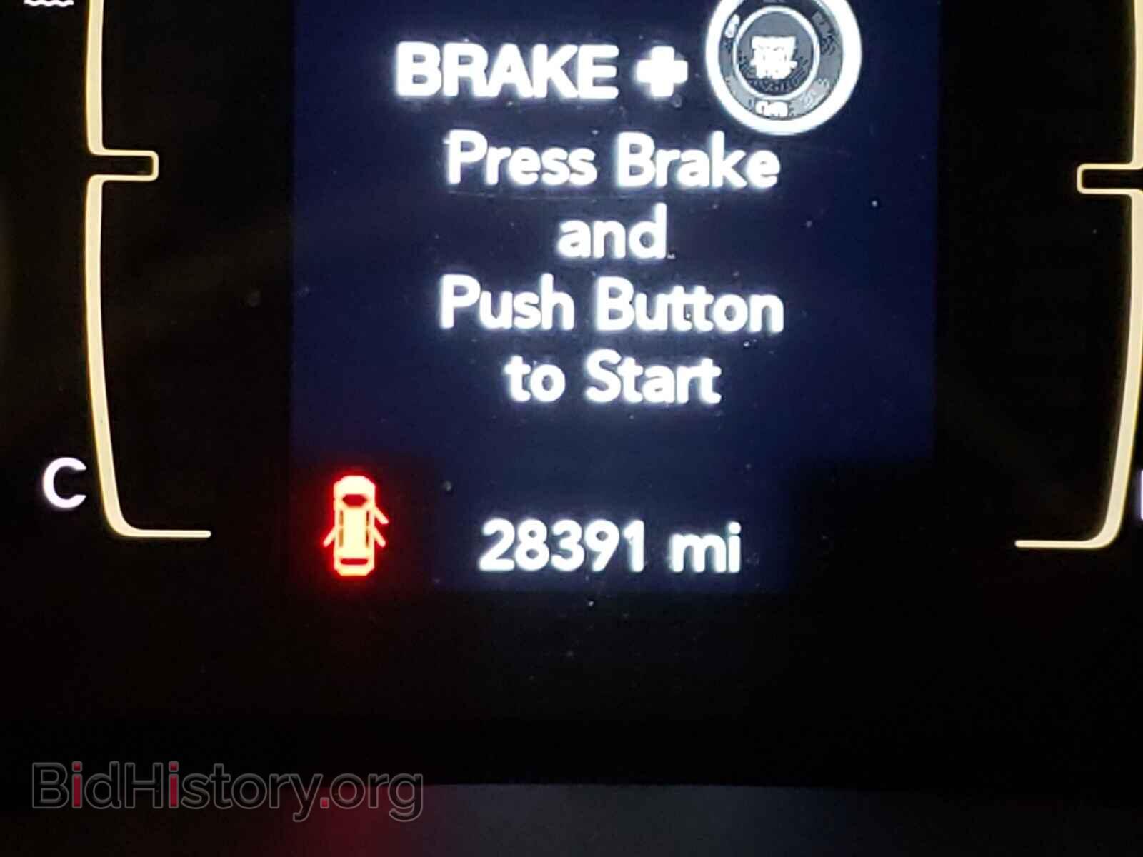 2019 JEEP CHEROKEE - VIN: 1C4PJMLB5KD104060 - Фото 8