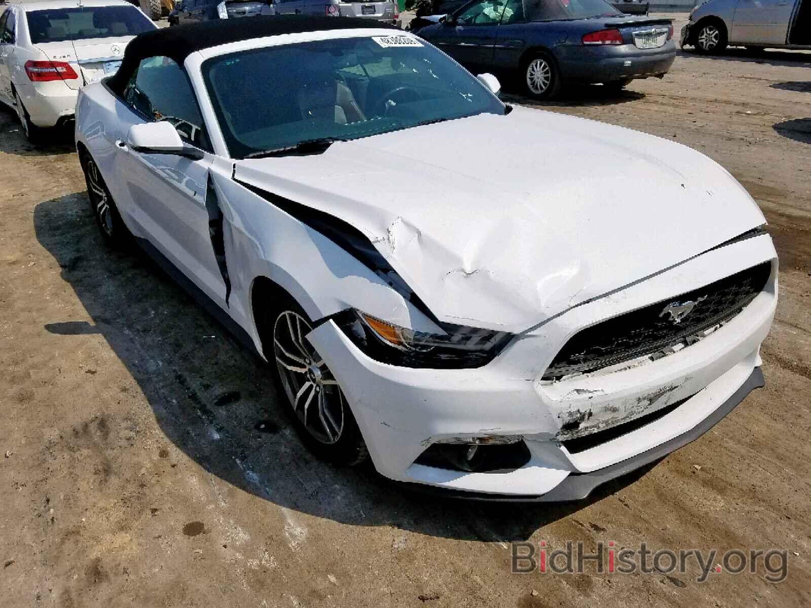 Photo 1FATP8UH3G5231520 - FORD MUSTANG 2016