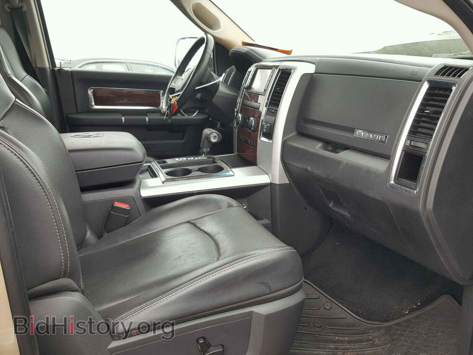 2011 DODGE RAM 1500 - VIN: 1D7RV1CTXBS705227 - Фото 5