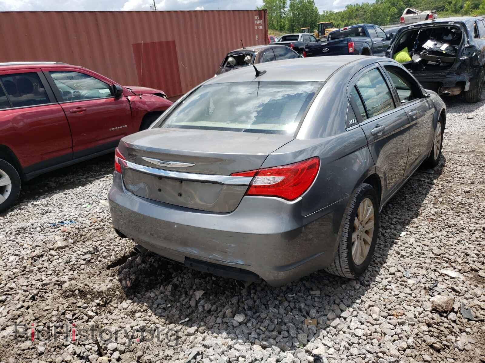 2011 CHRYSLER 200 - VIN: 1C3BC1FGXBN604479 - Фото 4
