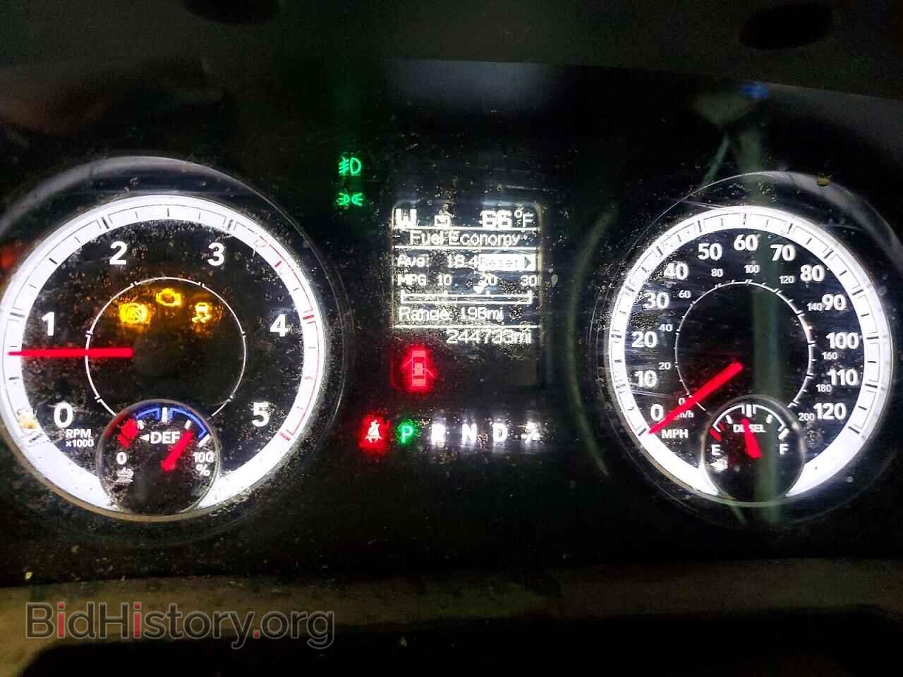 2015 RAM 3500 - VIN: 3C63R3HL4FG688616 - Photo 9