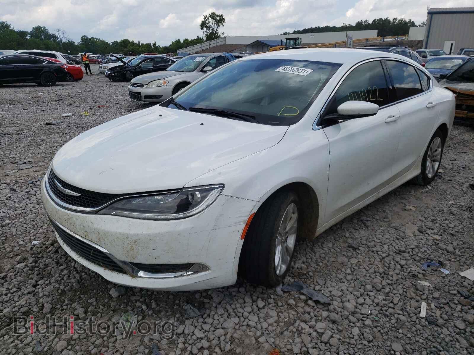 2017 CHRYSLER 200 - VIN: 1C3CCCAB7HN508359 - Фото 2