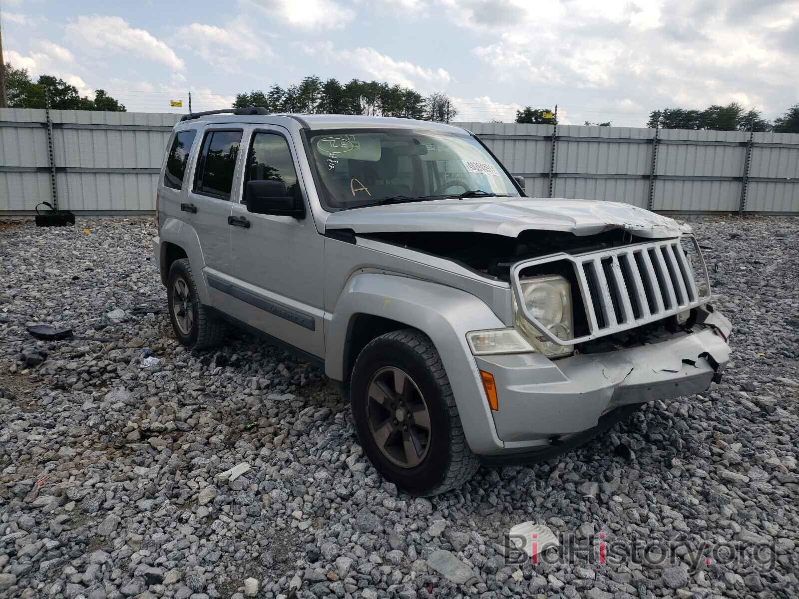 Photo 1J8GN28K48W154648 - JEEP LIBERTY 2008