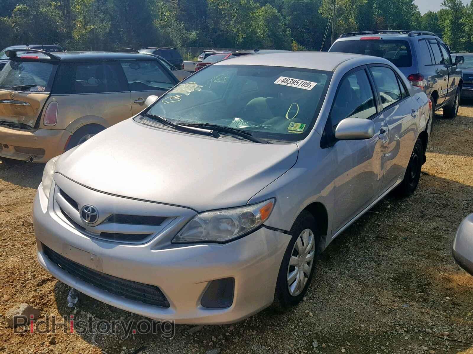 2011 TOYOTA COROLLA BA - VIN: 2T1BU4EE7BC690315 - Фото 2