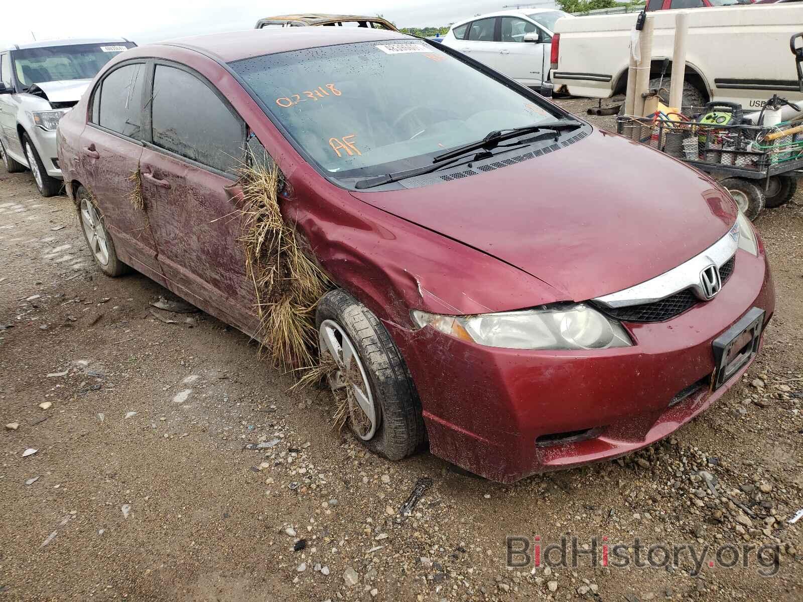 Photo 19XFA1F51BE023118 - HONDA CIVIC 2011