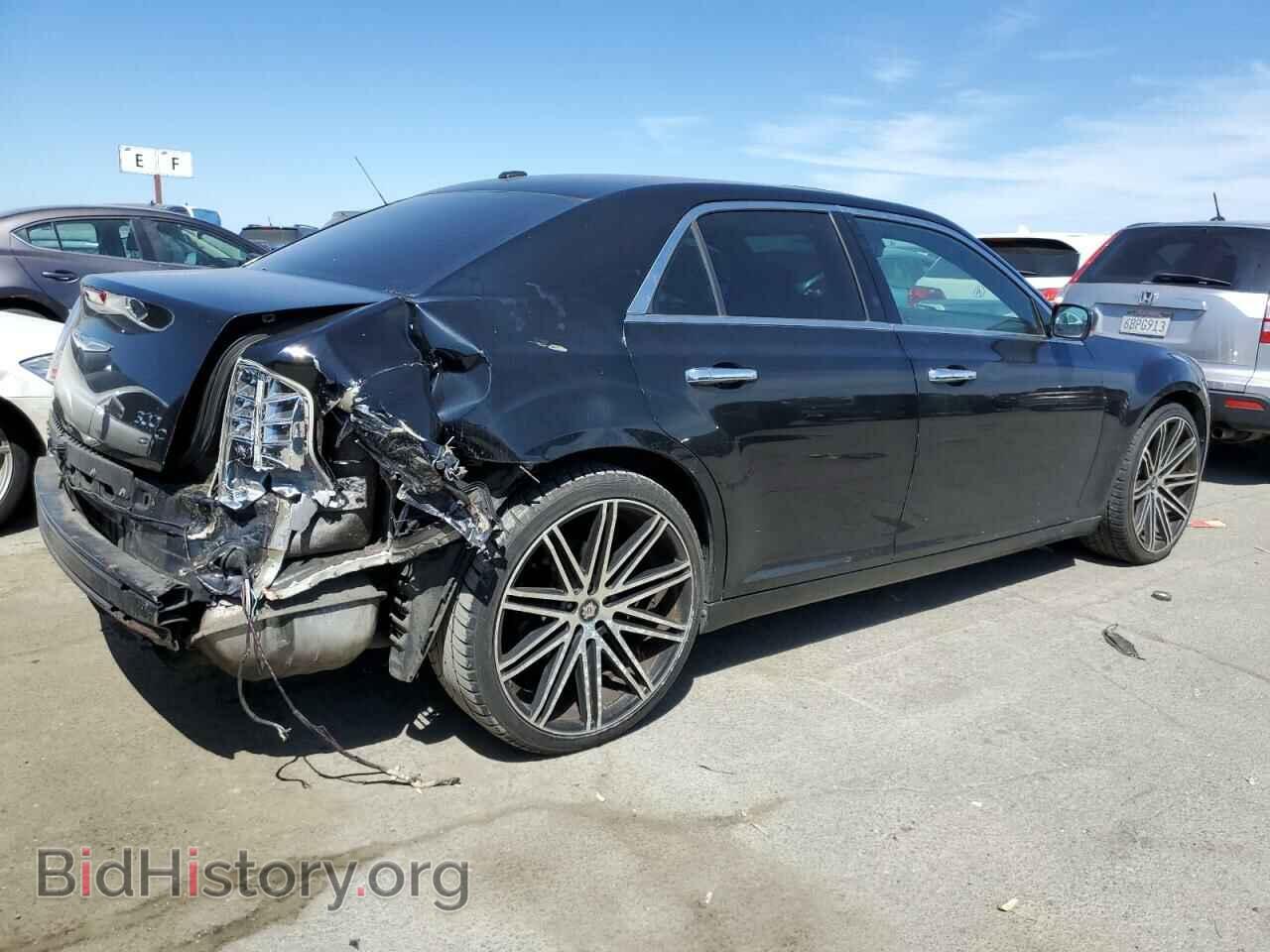 2011 CHRYSLER 300 - VIN: 2C3CA6CT6BH594034 - Фото 3