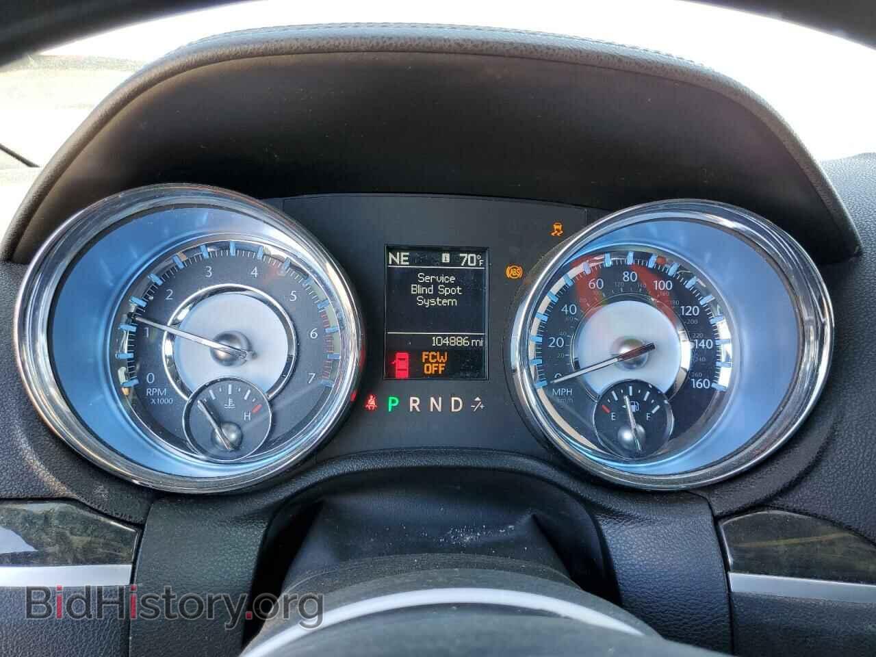 2011 CHRYSLER 300 - VIN: 2C3CA6CT6BH594034 - Фото 9