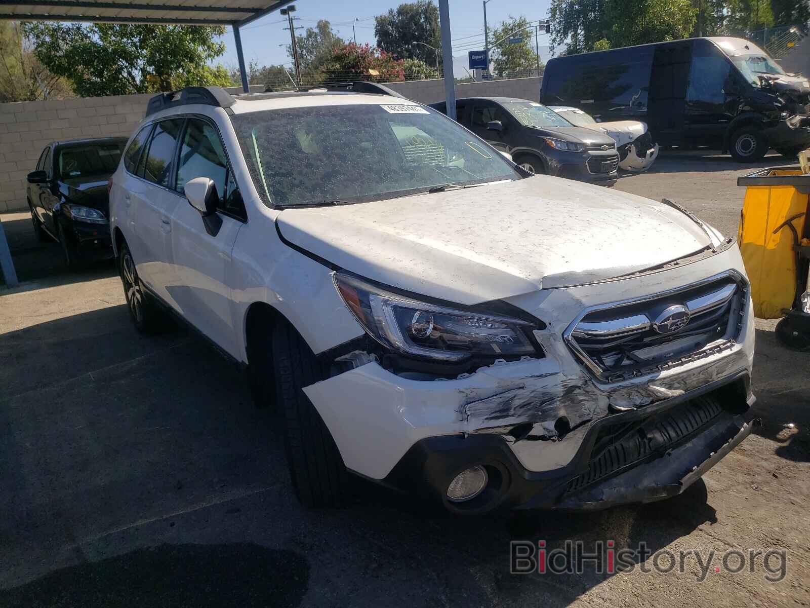 Photo 4S4BSANC8J3251212 - SUBARU OUTBACK 2018