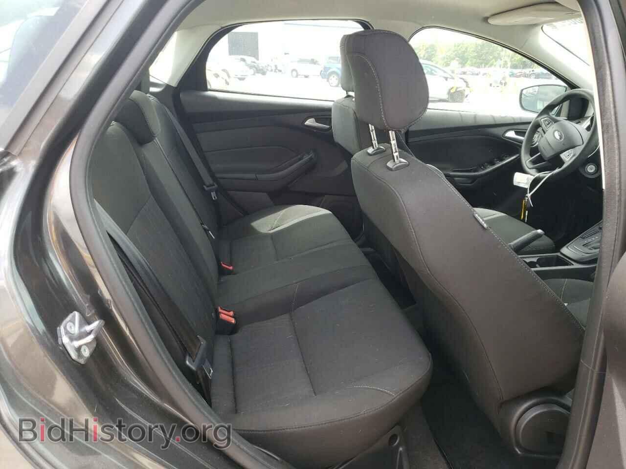 2018 FORD FOCUS - VIN: 1FADP3F22JL230085 - Photo 6