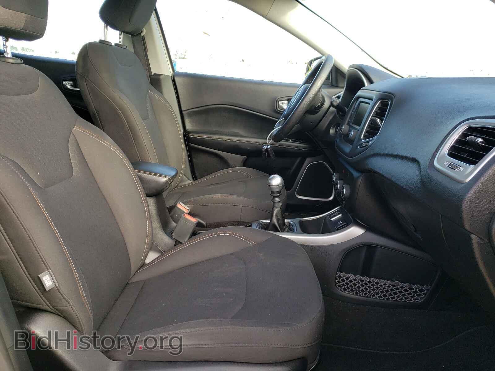 2017 JEEP COMPASS - VIN: 3C4NJCABXHT652546 - Фото 5