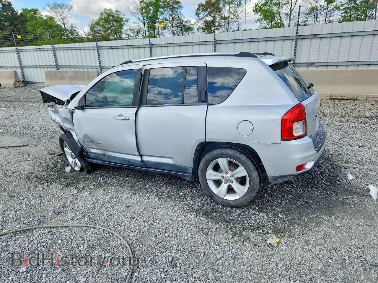 2011 JEEP COMPASS - VIN: 1J4NT1FB4BD151411 - Фото 2