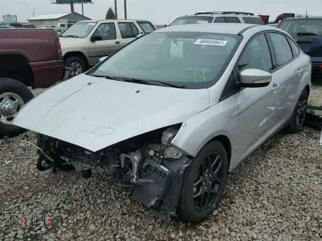 2016 FORD FOCUS - VIN: 1FADP3F27GL340672 - Фото 2