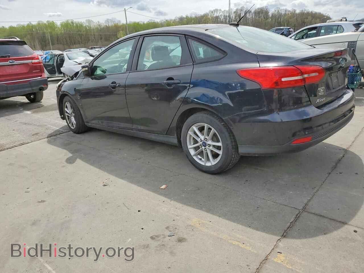2017 FORD FOCUS - VIN: 1FADP3F2XHL271848 - Photo 2