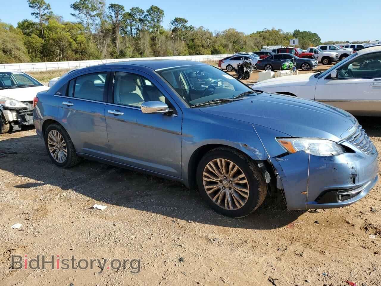 2011 CHRYSLER 200 - VIN: 1C3BC2FG2BN607169 - Фото 4