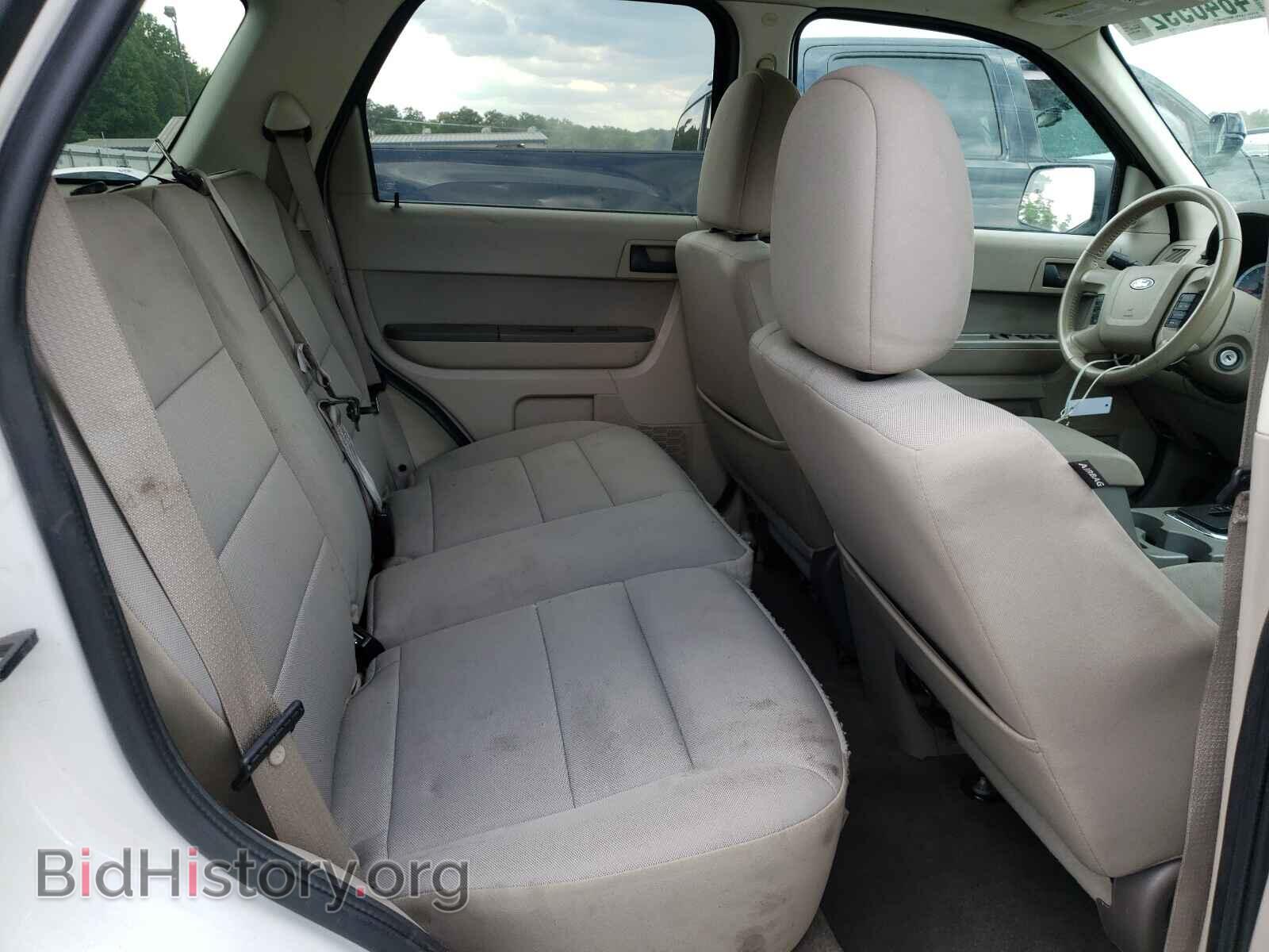 2011 FORD ESCAPE - VIN: 1FMCU9DG4BKB70829 - Фото 6