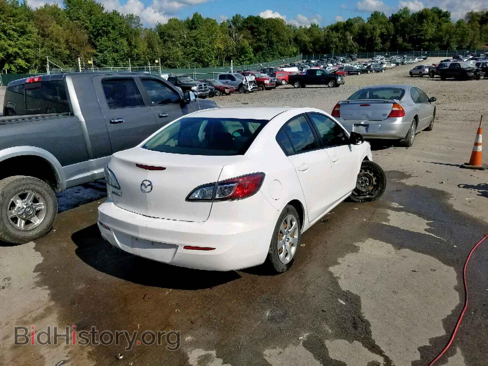 2012 MAZDA 3 - VIN: JM1BL1UG1C1551226 - Photo 4