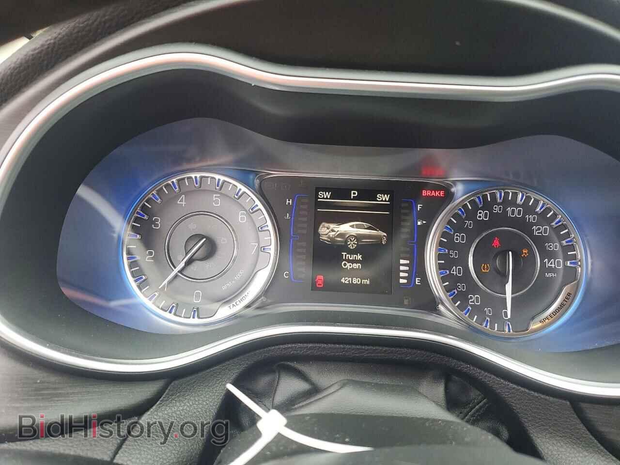 2015 CHRYSLER 200 - VIN: 1C3CCCAB5FN715622 - Photo 9