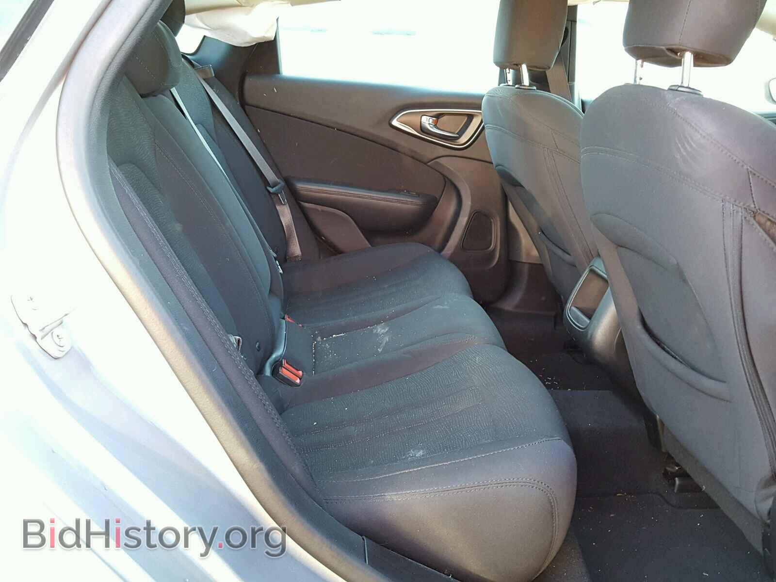 2015 CHRYSLER 200 - VIN: 1C3CCCAB2FN590885 - Фото 6