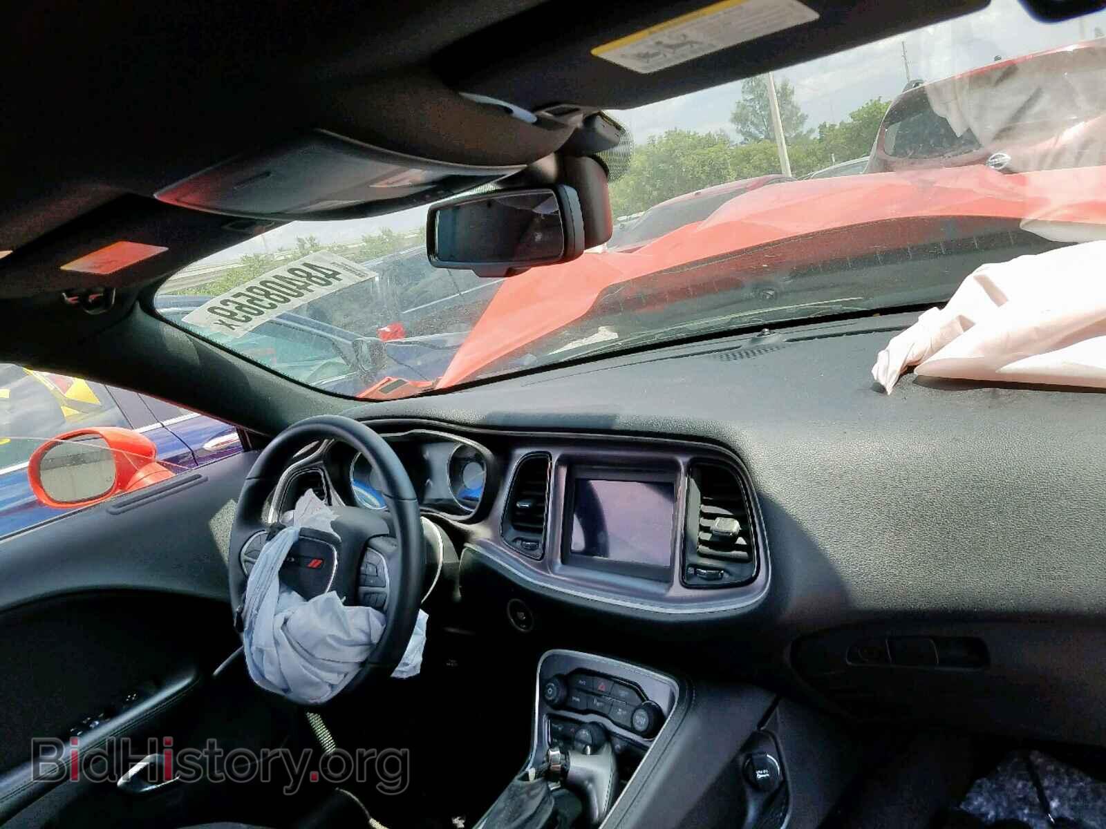 2019 DODGE CHALLENGER - VIN: 2C3CDZBT7KH524701 - Фото 9