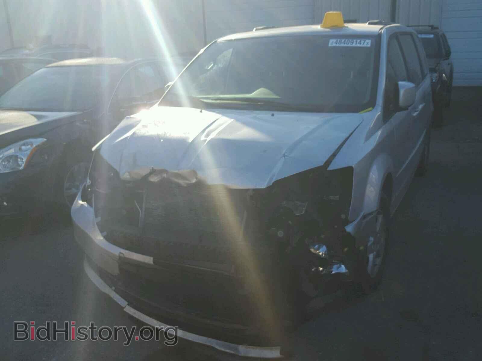 2011 DODGE CARAVAN - VIN: 2D4RN5DGXBR791047 - Фото 2