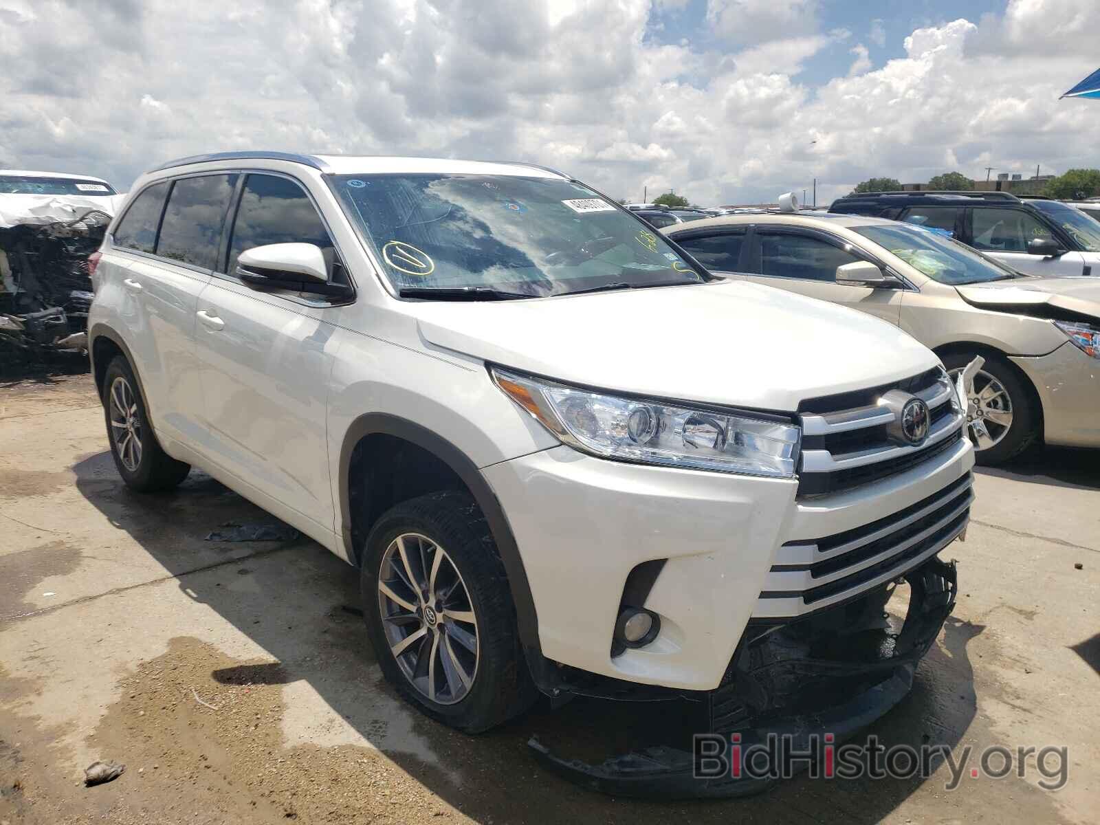 Photo 5TDKZRFH3JS528081 - TOYOTA HIGHLANDER 2018