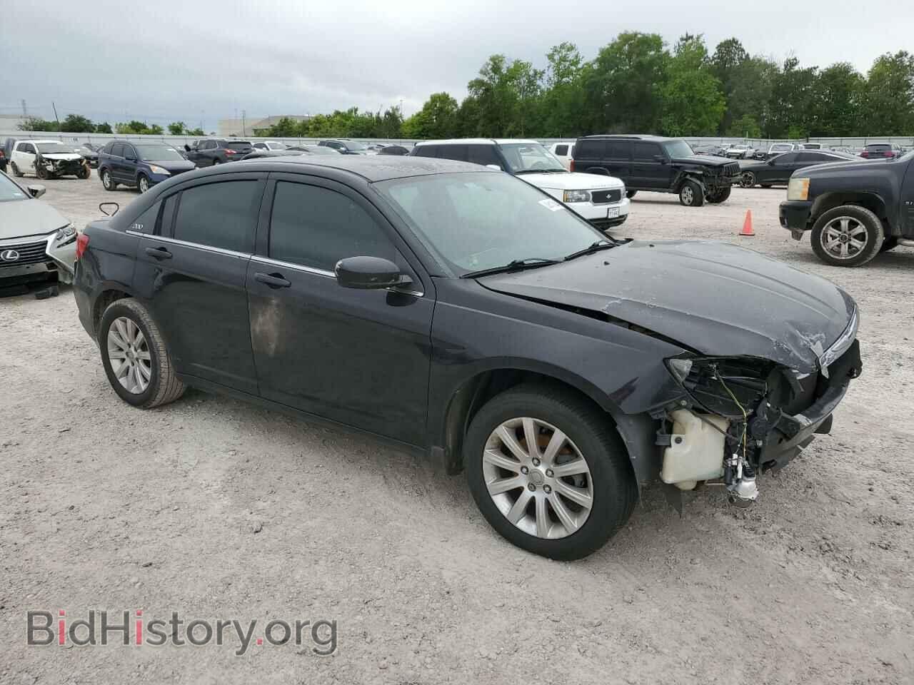 2013 CHRYSLER 200 - VIN: 1C3CCBBB0DN554358 - Фото 4
