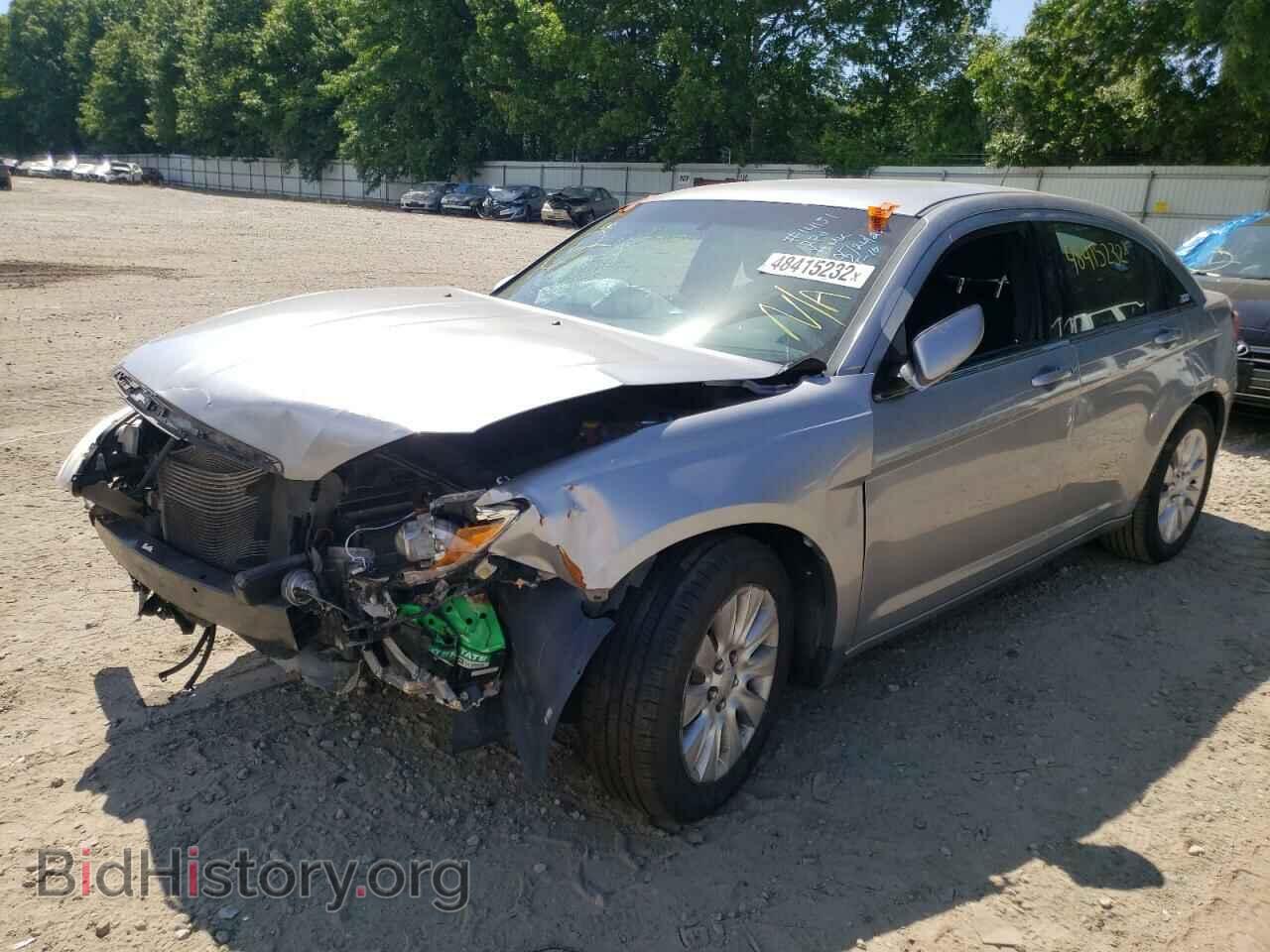 2014 CHRYSLER 200 - VIN: 1C3CCBAB9EN123410 - Фото 2