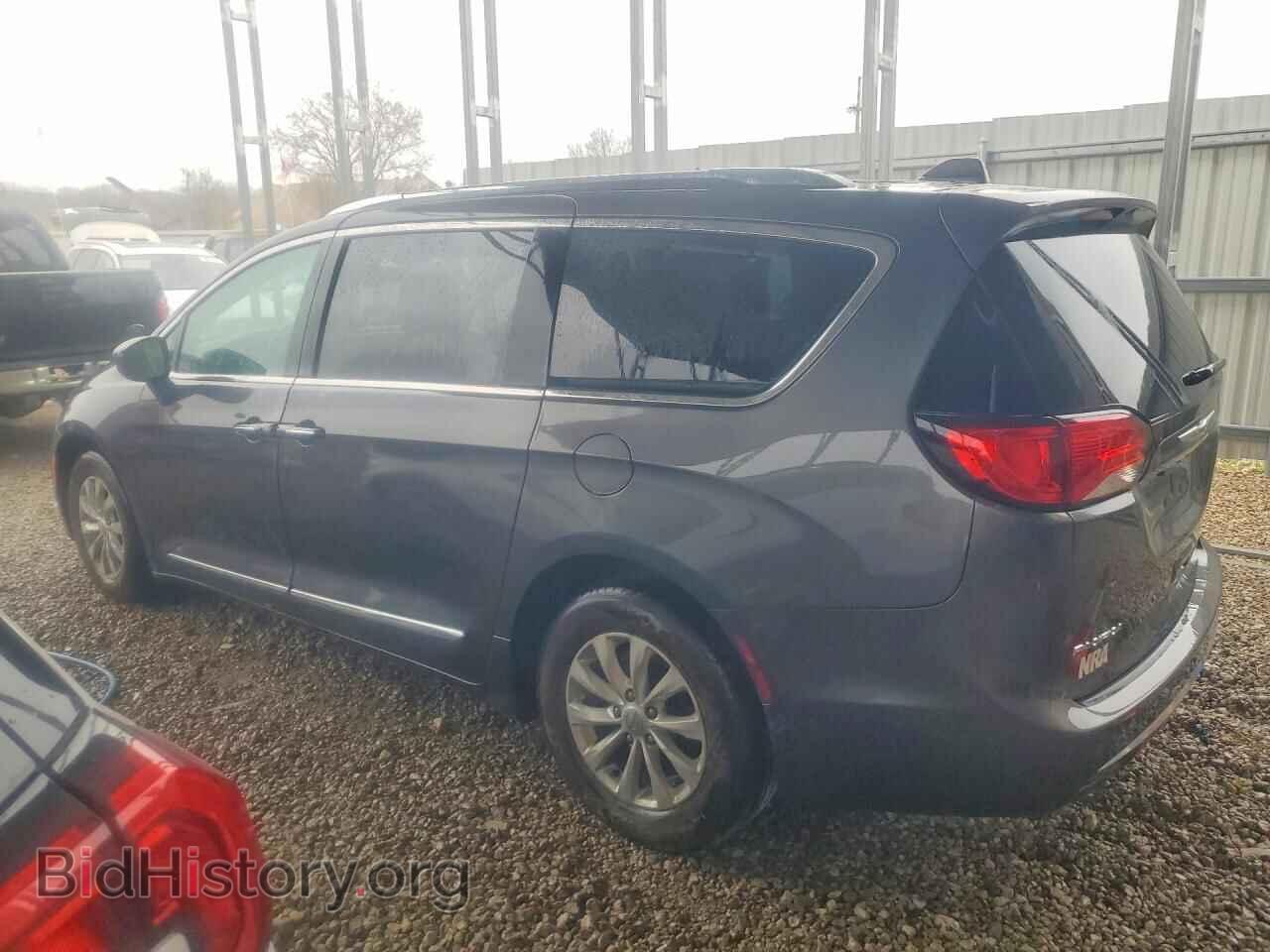 2018 CHRYSLER PACIFICA - VIN: 2C4RC1EG8JR103085 - Photo 2