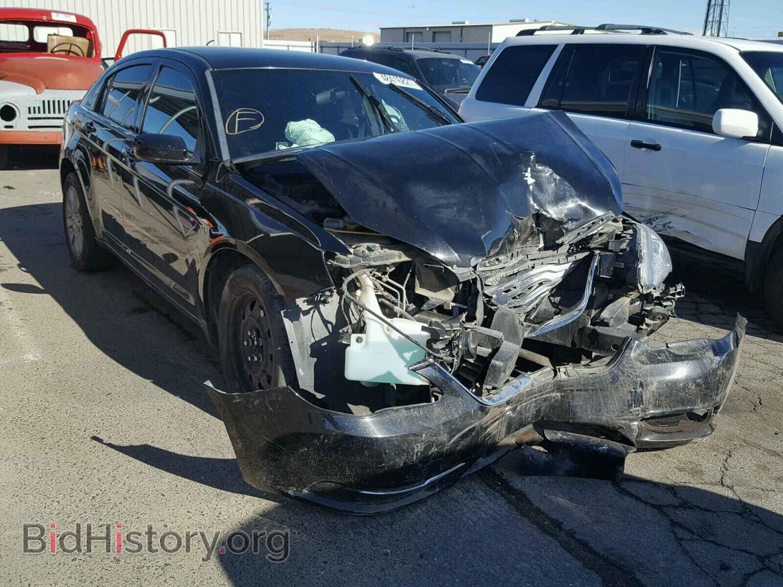 Photo 1C3CCBAB3EN141773 - CHRYSLER 200 2014