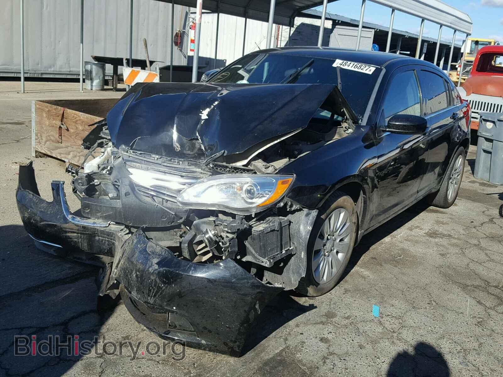 2014 CHRYSLER 200 - VIN: 1C3CCBAB3EN141773 - Photo 2