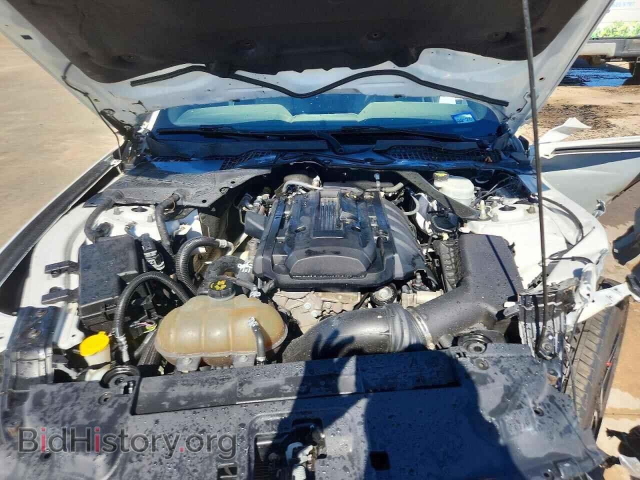2018 FORD MUSTANG - VIN: 1FATP8UHXJ5110202 - Фото 11