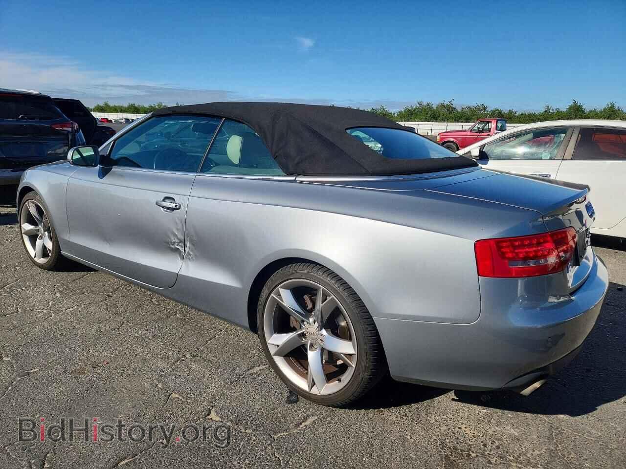 2011 AUDI A5 - VIN: WAULFAFH1BN015950 - Photo 2
