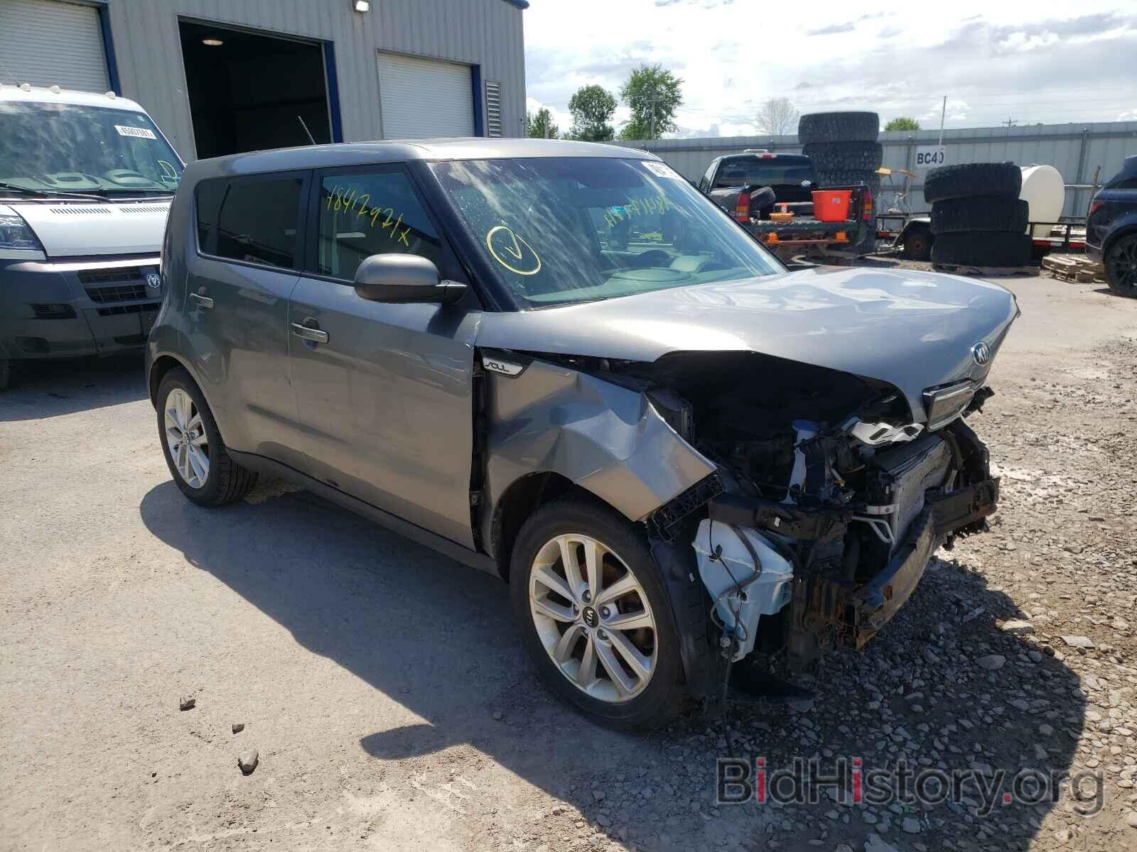 Photo KNDJP3A51J7505565 - KIA SOUL 2018