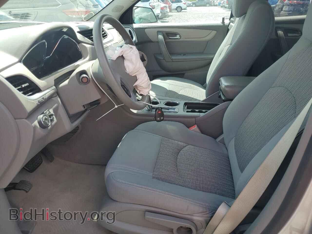 2017 CHEVROLET TRAVERSE - VIN: 1GNKRFED0HJ276382 - Фото 7