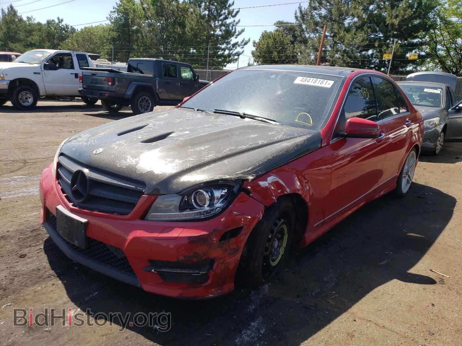 2012 MERCEDES-BENZ C-CLASS - VIN: WDDGF8BB4CR232021 - Фото 2
